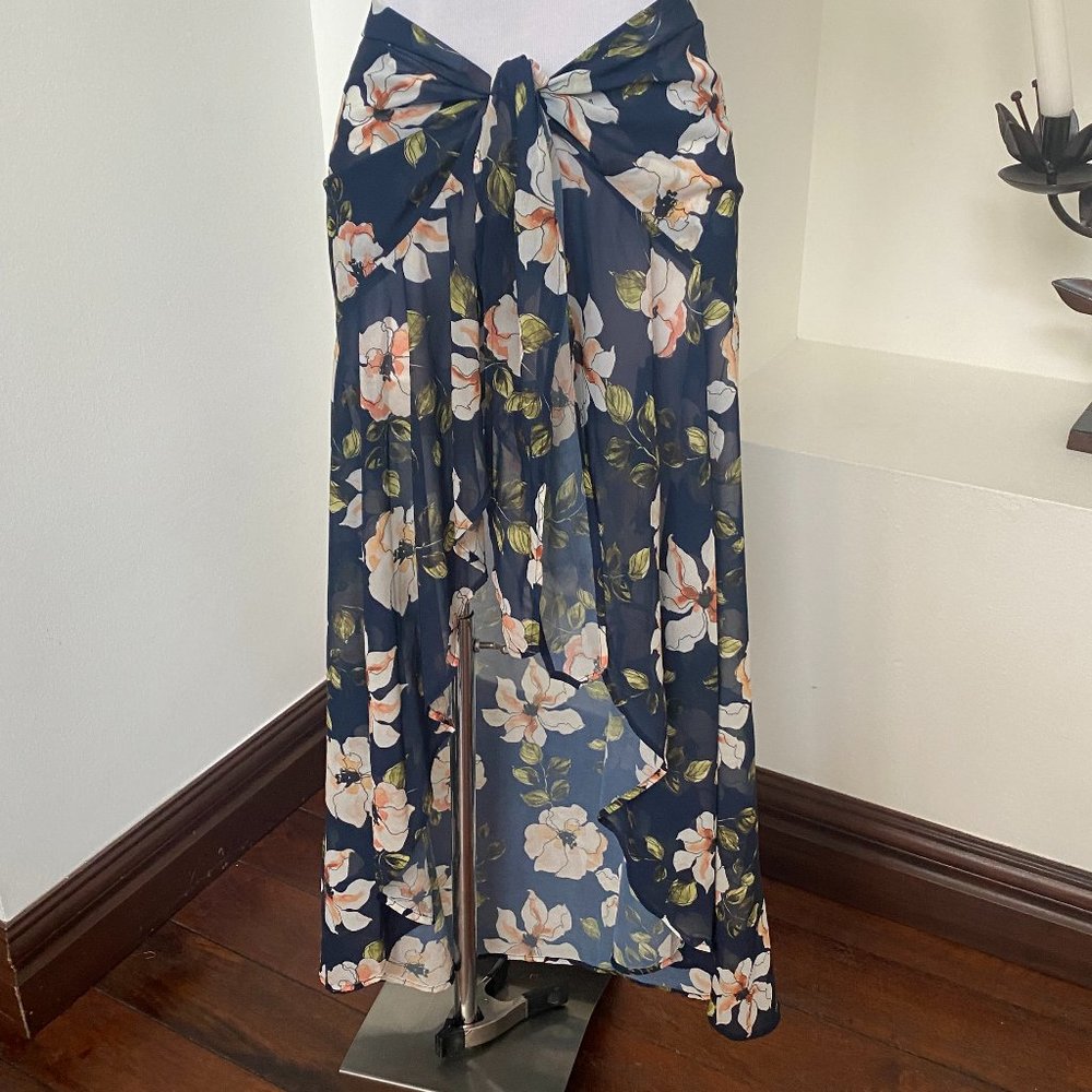 Floral Sarong Coverup Beach Riot Blue with Flowers Cover Up Sz M will fit S